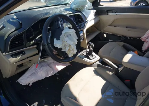 2019 Hyundai Elantra Se z USA, uszkodzony, nr VIN 5NPD74LF2KH491729